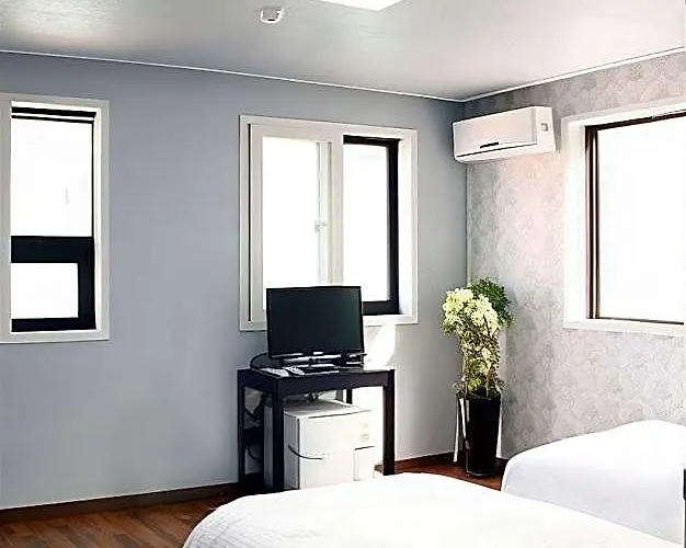 24 Myeongdong Avenue 2*