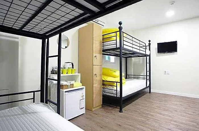 24 Myeongdong Avenue ホテル
